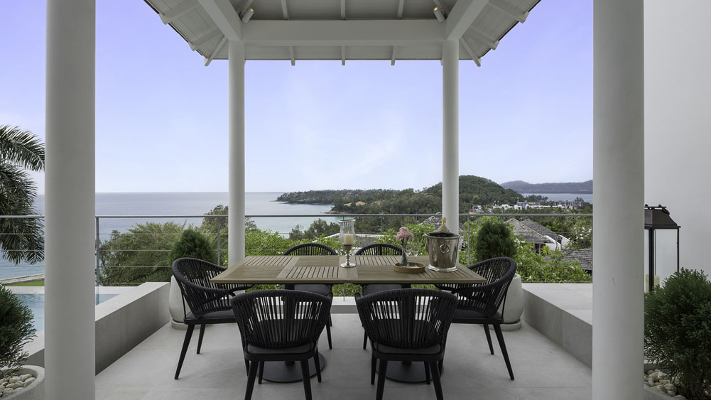 Surin Seaview Villa - Relaxing terrace dining pavilion